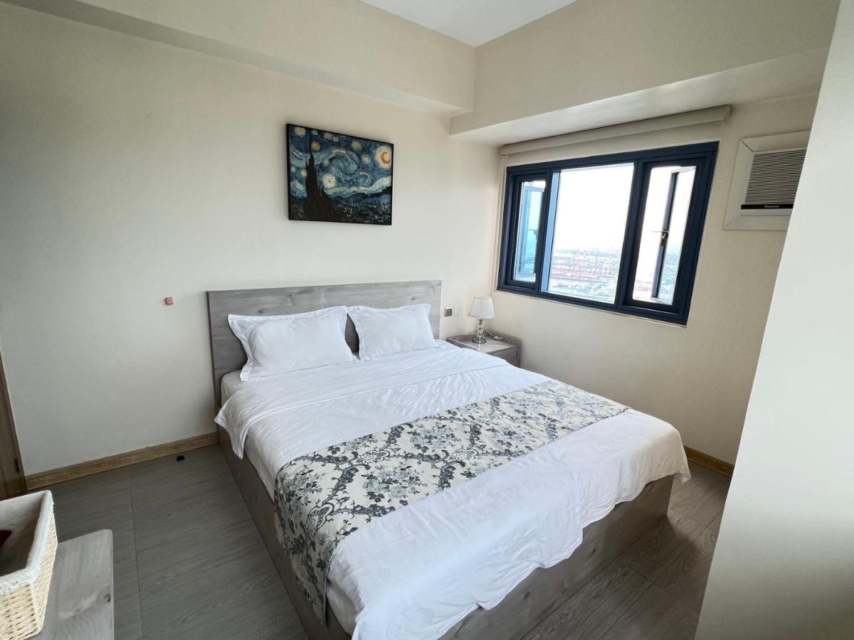 Grand Riviera Suites Манила Экстерьер фото