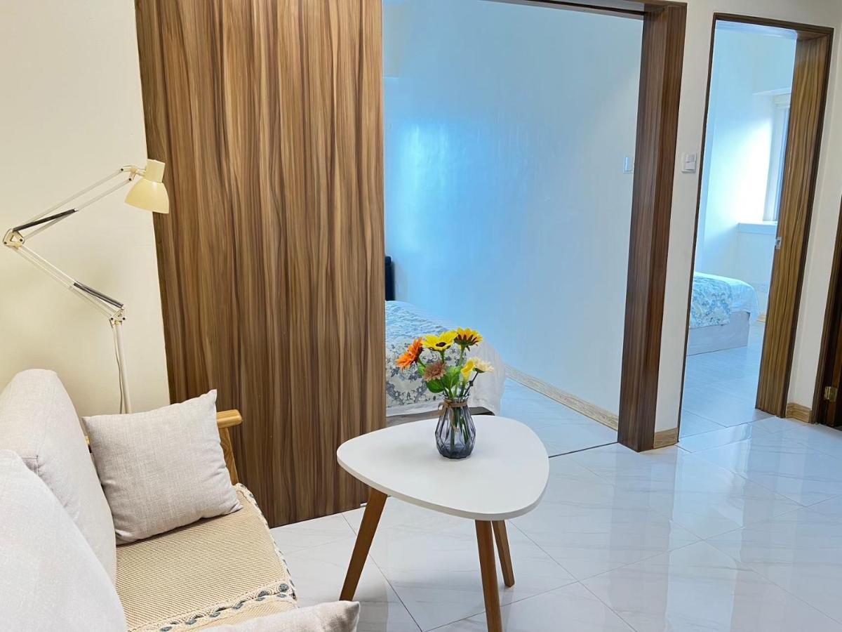 Grand Riviera Suites Манила Экстерьер фото