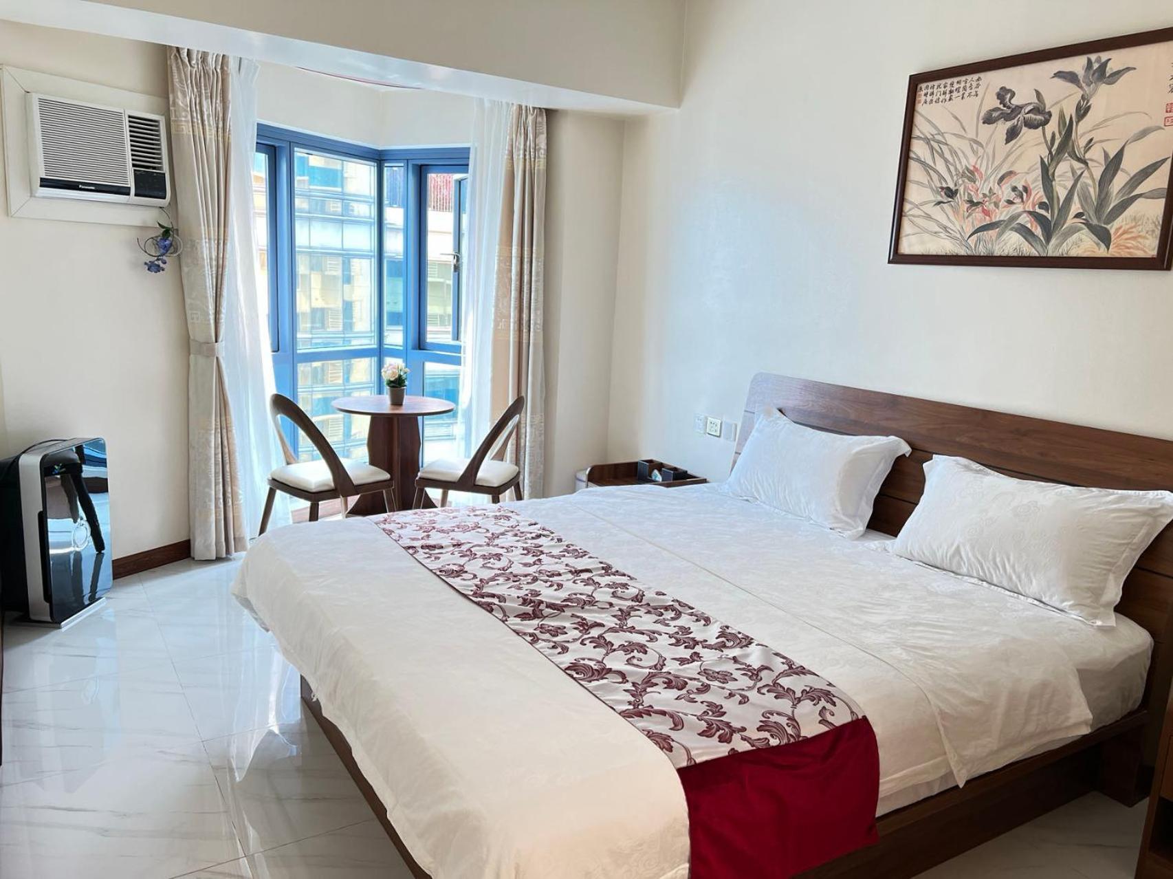 Grand Riviera Suites Манила Экстерьер фото
