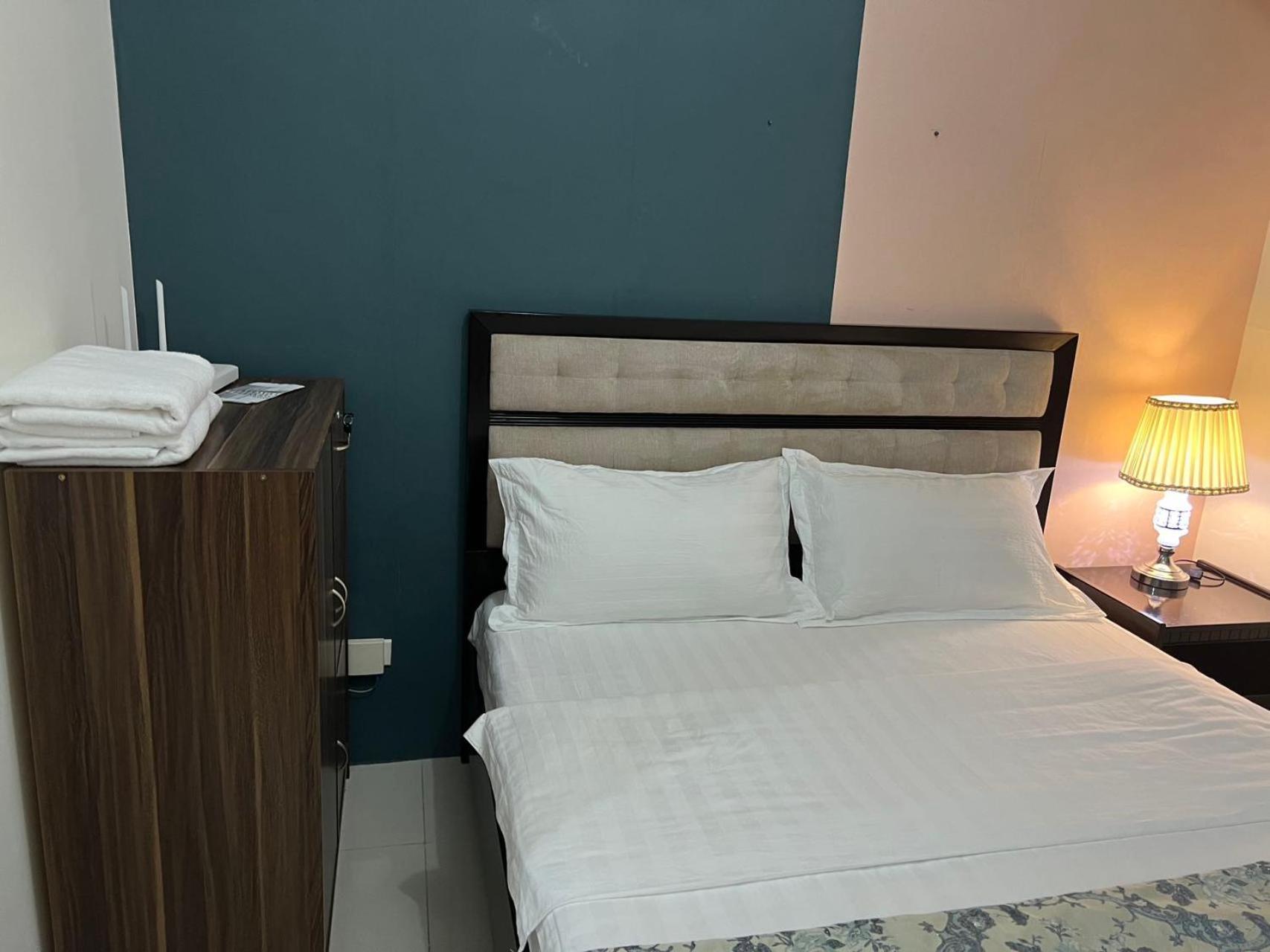 Grand Riviera Suites Манила Экстерьер фото