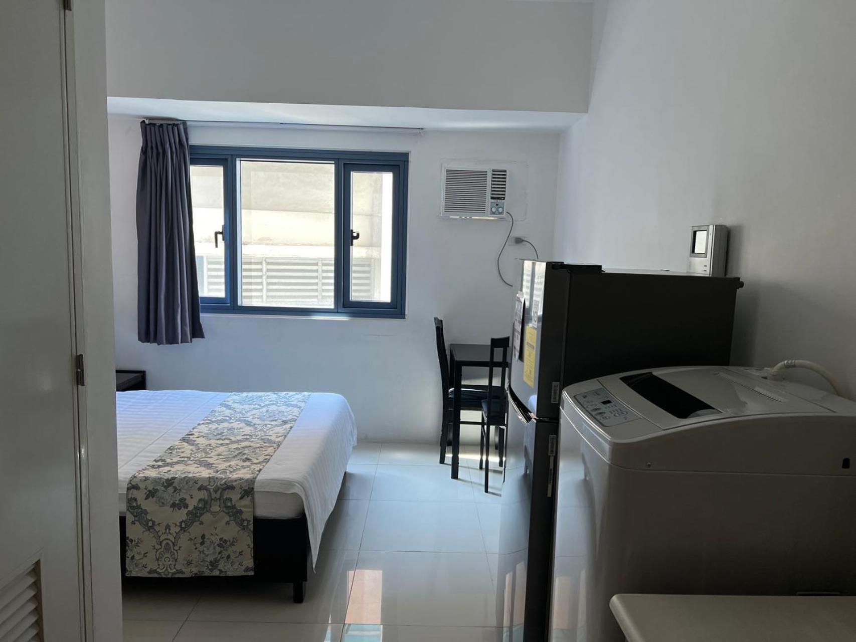 Grand Riviera Suites Манила Экстерьер фото